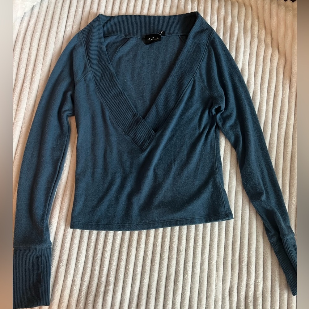 Urban Outfitters Blue long sleeve